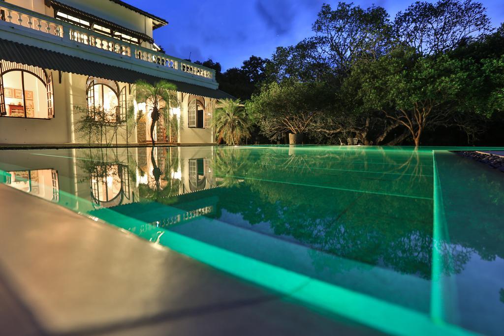 Horathapola Estate Hotel Marawila Ngoại thất bức ảnh