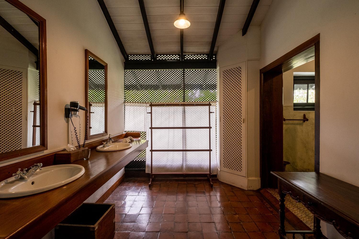 Horathapola Estate Hotel Marawila Ngoại thất bức ảnh