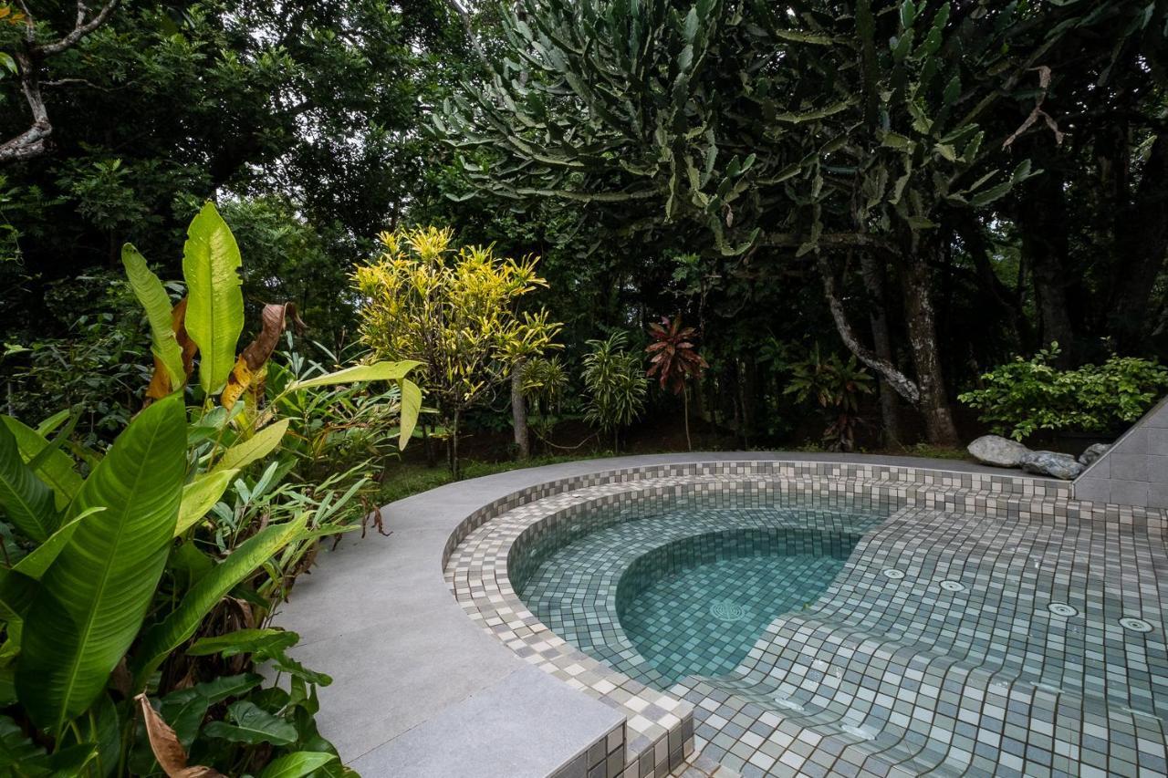 Horathapola Estate Hotel Marawila Ngoại thất bức ảnh